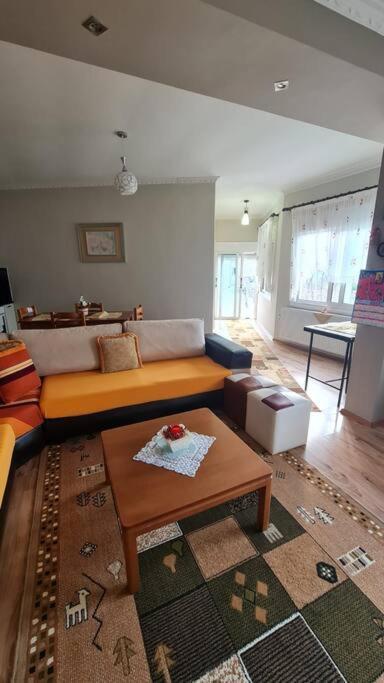 Your Home Away From Home! Gjirokastër Exteriér fotografie
